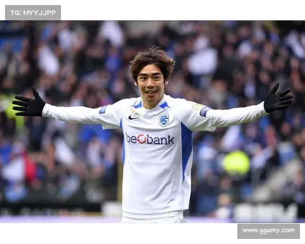 日本国脚伊东纯也重返比甲亨克球队穿10号球衣征战新赛季 日本国脚伊东纯也重返比甲亨克球队穿10号球衣征战新赛季